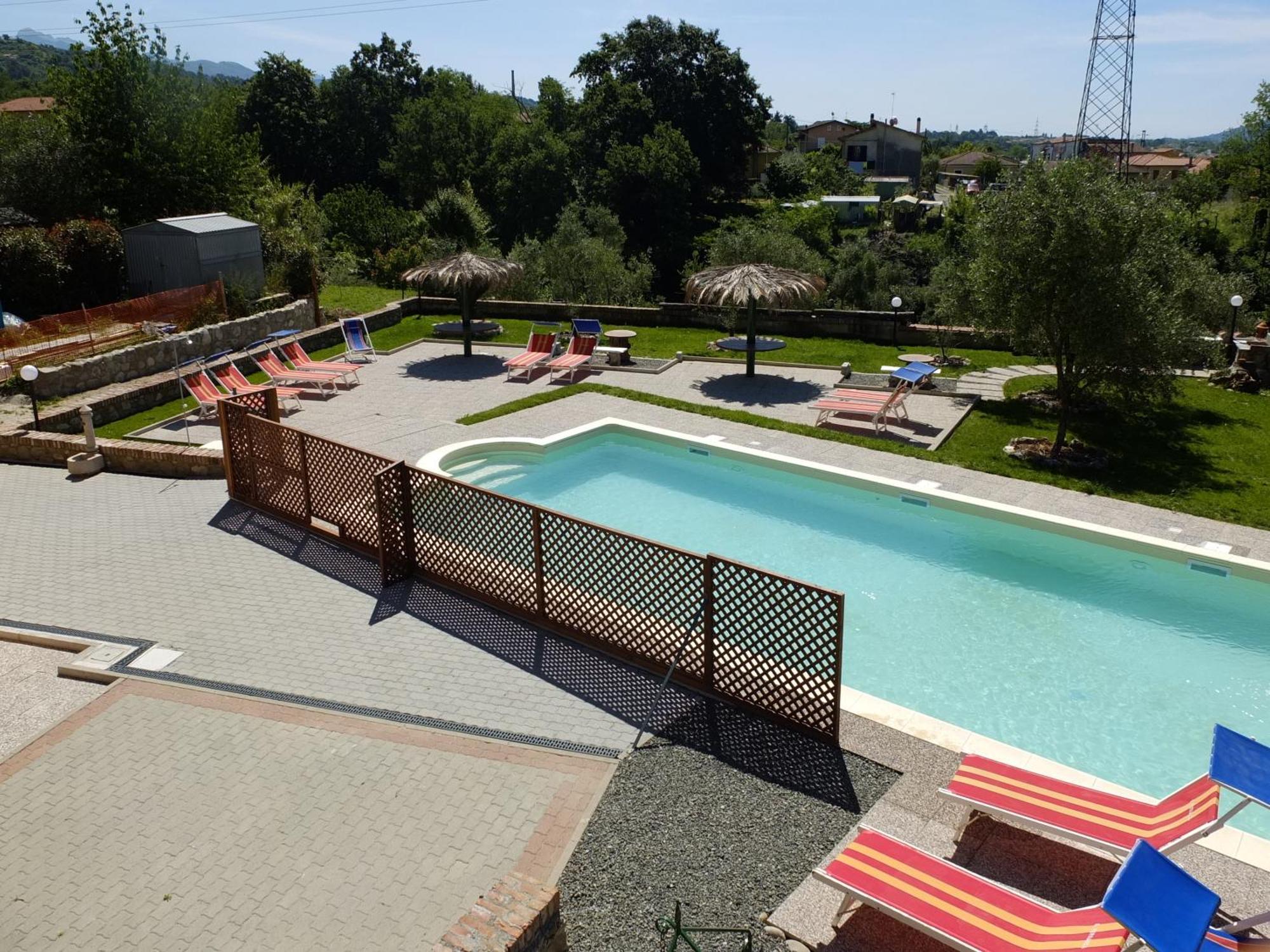 La Fonda Casa Vacanze-Appartamenti Con Piscina Santo Stefano di Magra Exterior foto
